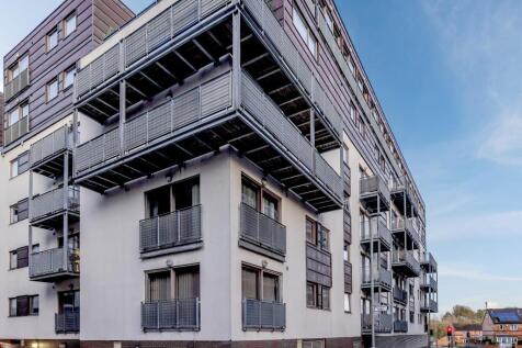 8403338-exterior08-800.jpg
