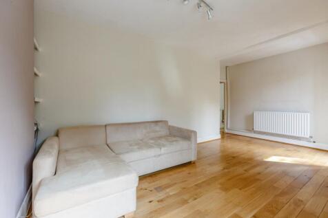 8361638-interior08.jpg