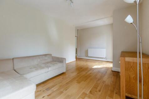 8361638-interior09.jpg