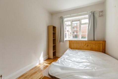 8361638-interior15.jpg