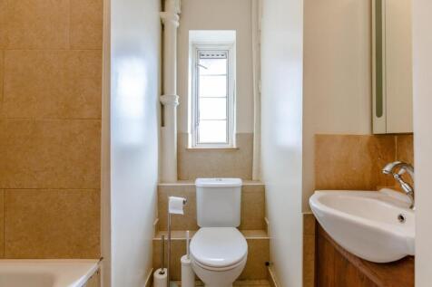 8361638-interior23.jpg