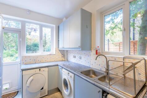8402556-interior02-800.jpg