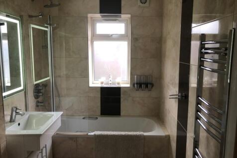 New bathroom.jpg