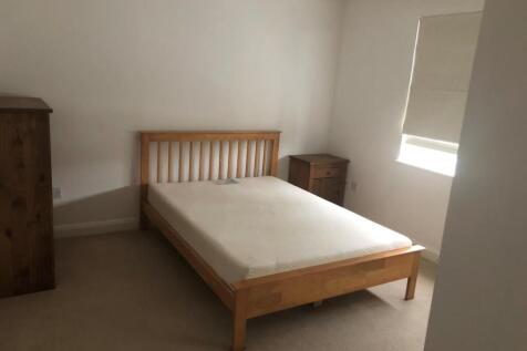 bedroom new.jpg