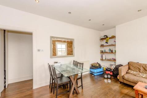 8390652-interior10-800.jpg