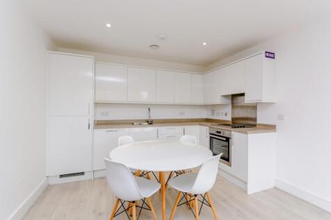 8404922-interior08-800.jpg