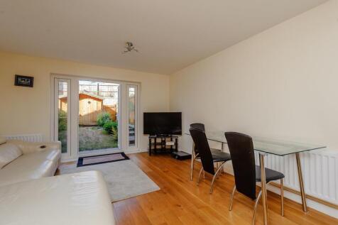 8392816-interior09-800.jpg