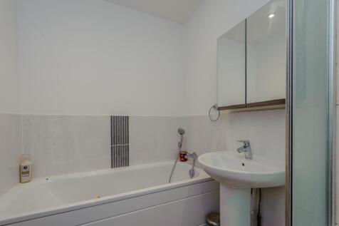 8392816-interior18-800.jpg