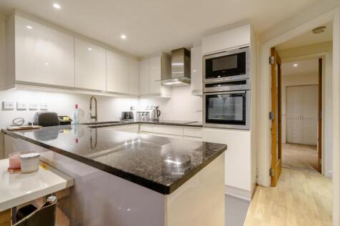 8407023-interior01-800.jpg