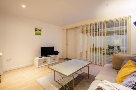 8407023-interior11-800.jpg