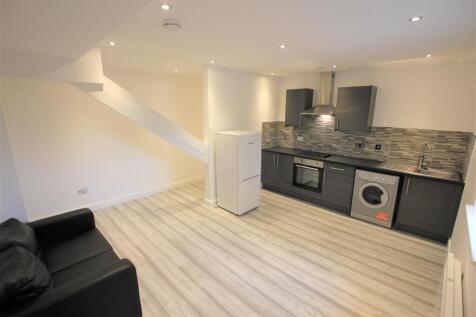 Lounge/Kitchen