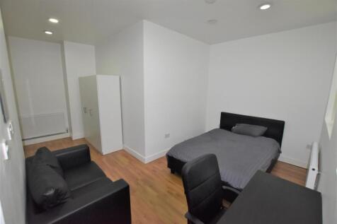 Lounge/Bedroom