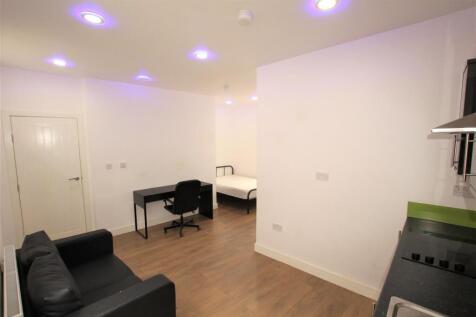 Lounge/Kitchen