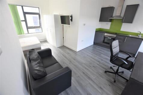 Lounge/Kitchen