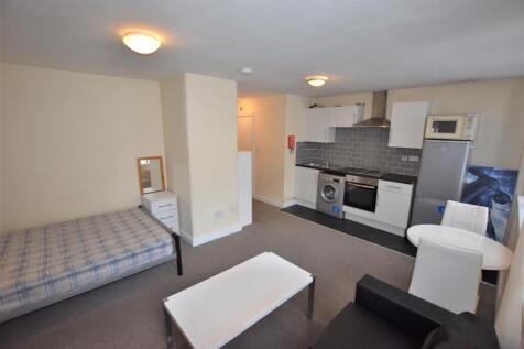 Lounge/Bedroom