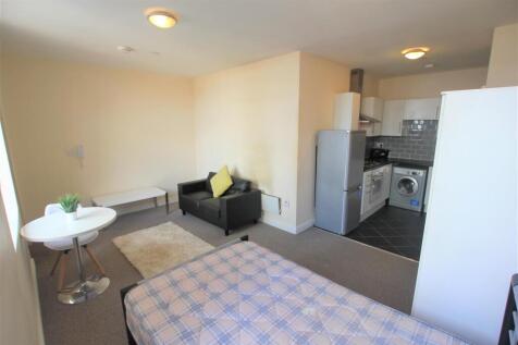Lounge/Bedroom