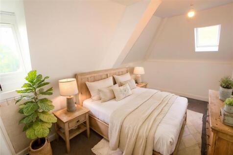 Flat-7-73-clarendon-park-road-bedroom-2 - Bedroom 
