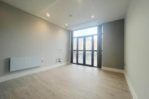 Open Plan Living/Kitchen