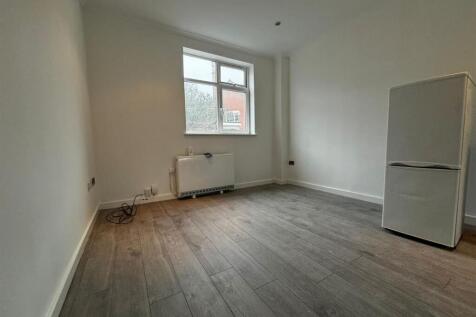 Living Area.jpeg