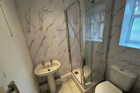 Bathroom.jpeg