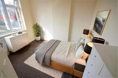 58-frisby-bedroom-2 - Bedroom - Scandinavian - 3.j