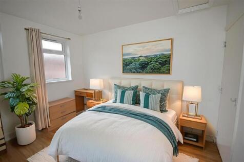 2 - Bedroom - Modern - 0 (1).jpg