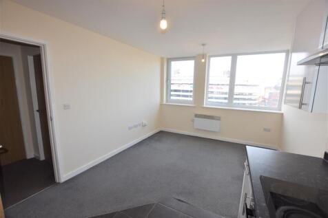 Lounge/Kitchen