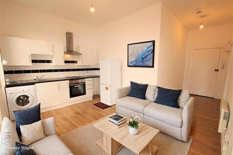 Lounge / Kitchen