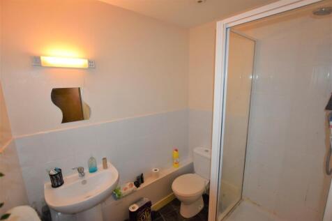 En Suite Bathroom