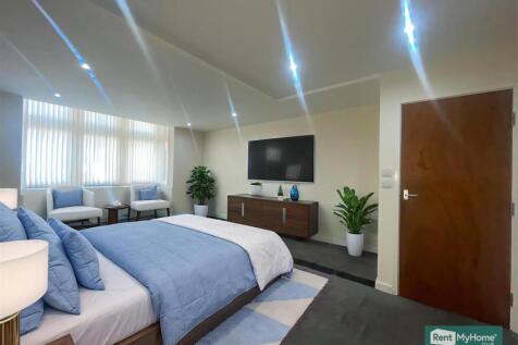WhatsApp-Image-2025-09-05-at-15.54.57 - Bedroom - 