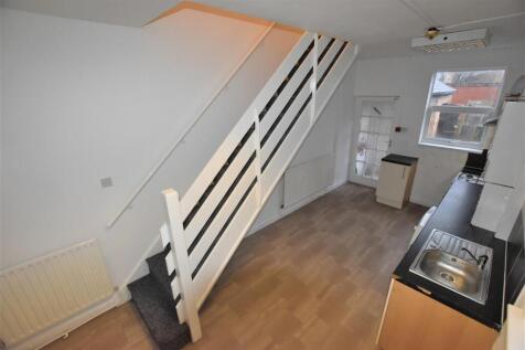 Lounge/Kitchen