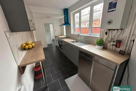 RqyZ4Lmd30myEN0Mo_deBw - Kitchen - Standard - 2.jp