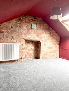 WhatsApp Image 2025-04-29 at 18.04.17_a6134aae.jpg