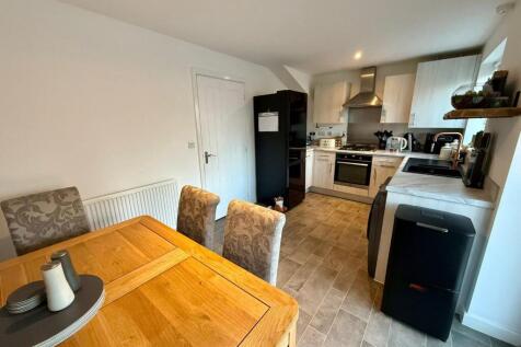 kitchen 1.jpg