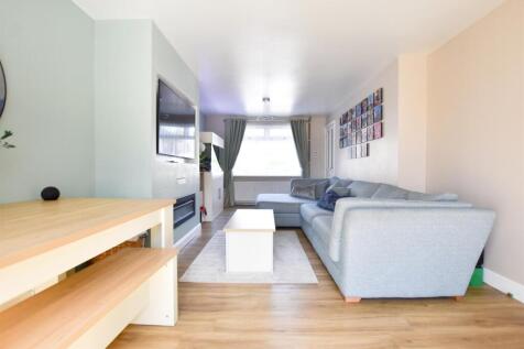 LOUNGE/DINER