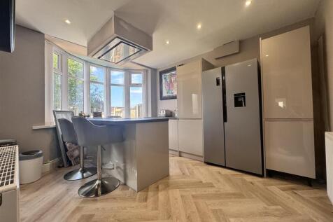 Open plan kitchen &amp; utility area