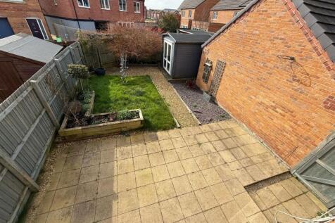 garden 2.jpg