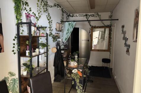 side room.JPG