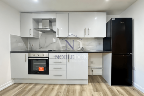 STUDIO FLAT IN HOUNSLOW