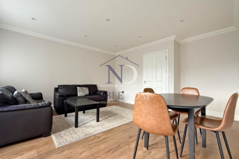 3 BEDROOM 2 BATHROOM END OF TERRACE HOUSE IN HEST