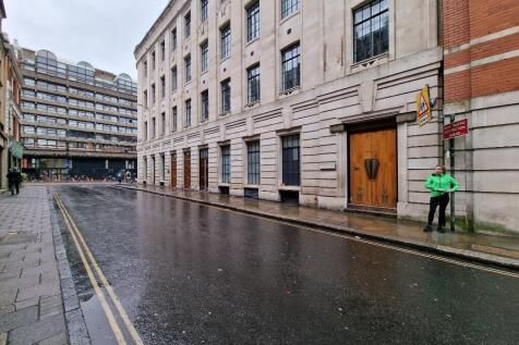 Street to Barbican