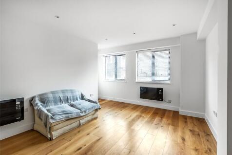 Living Area 2