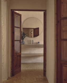 Main Bathroom