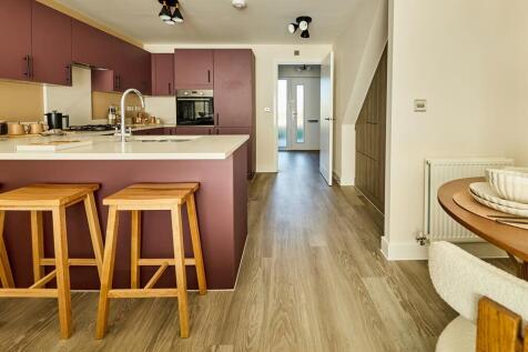 Enjoy entertaining friends or family
