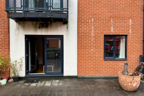 Property Image 4