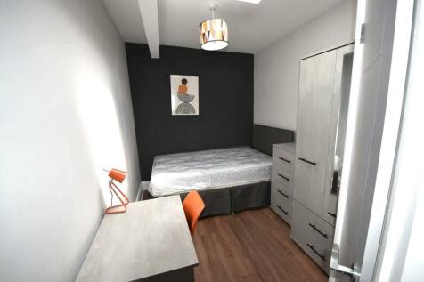 bedroom1.jpeg