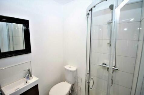 ensuite.jpeg