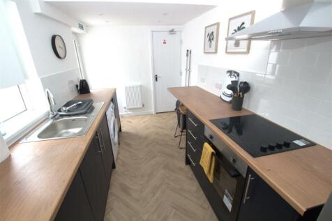 kitchen 3 .jpg