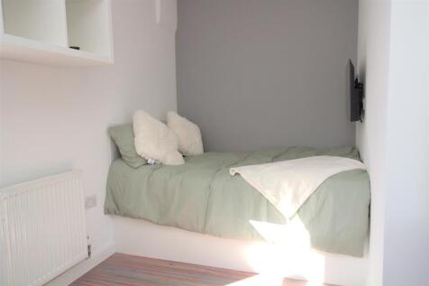 Rm4 Acton Street.jpg