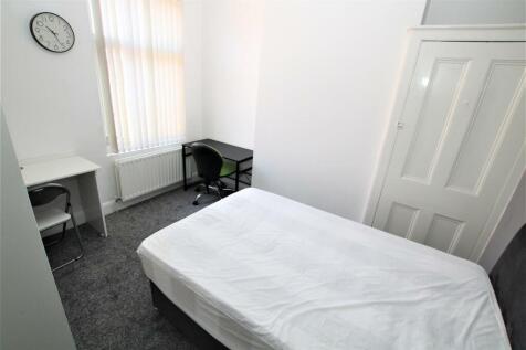 bedroom1.jpg